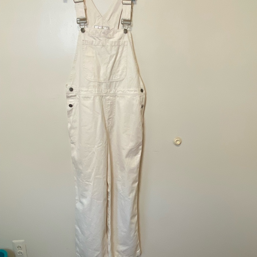 Alpine Design Women’s Denim Overalls. Off White. Size Medium. NWT